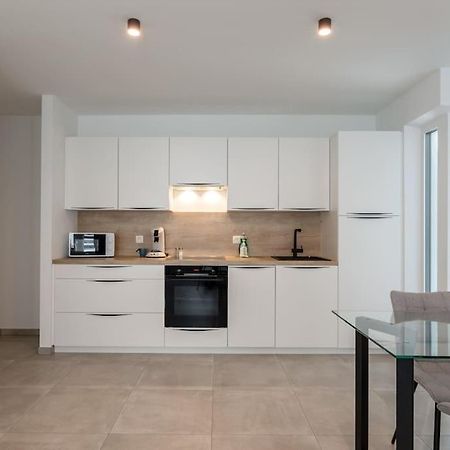 Superbe Appartement Avec Parking 말메디 외부 사진