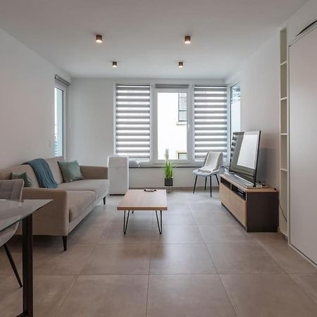 Superbe Appartement Avec Parking 말메디 외부 사진