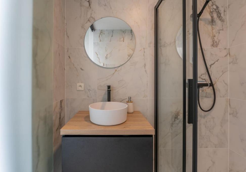 Superbe Appartement Avec Parking 말메디 외부 사진