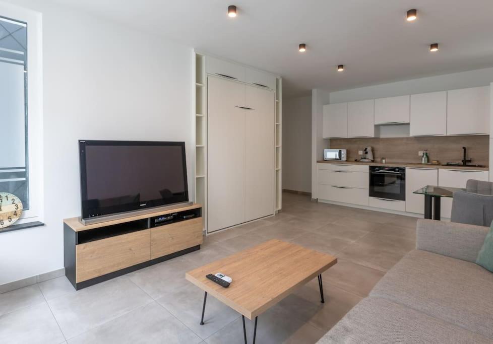 Superbe Appartement Avec Parking 말메디 외부 사진