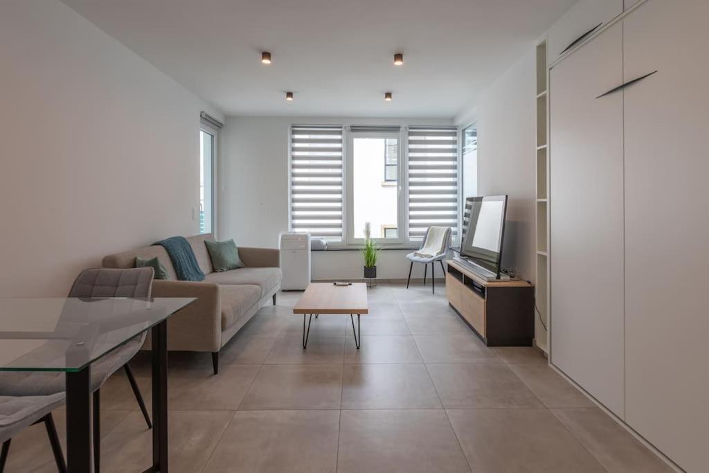 Superbe Appartement Avec Parking 말메디 외부 사진